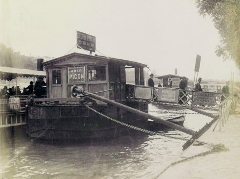 Bateaux Mouche ? Mais où les Parisiens sont-ils allés chercher ce nom ?