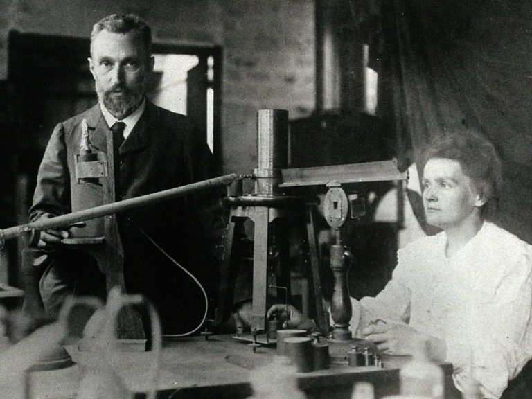 Inhumée dans un cercueil en plomb, Marie Curie est toujours radioactive ☢