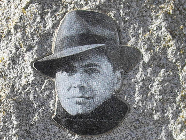 Il n’est pas certain que Jean Moulin repose au Panthéon…