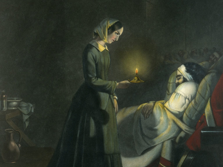 Florence Nightingale, l’infirmière pionnière des soins modernes qui révolutionna les hôpitaux