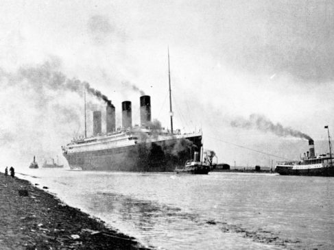 Le Titanic n’avait que trois cheminées, la quatrième était factice