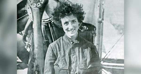 Adrienne Bolland, première femme à survoler les Andes